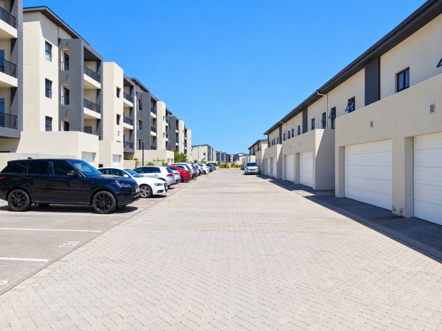 To Let 3 Bedroom Property for Rent in Sandown Western Cape